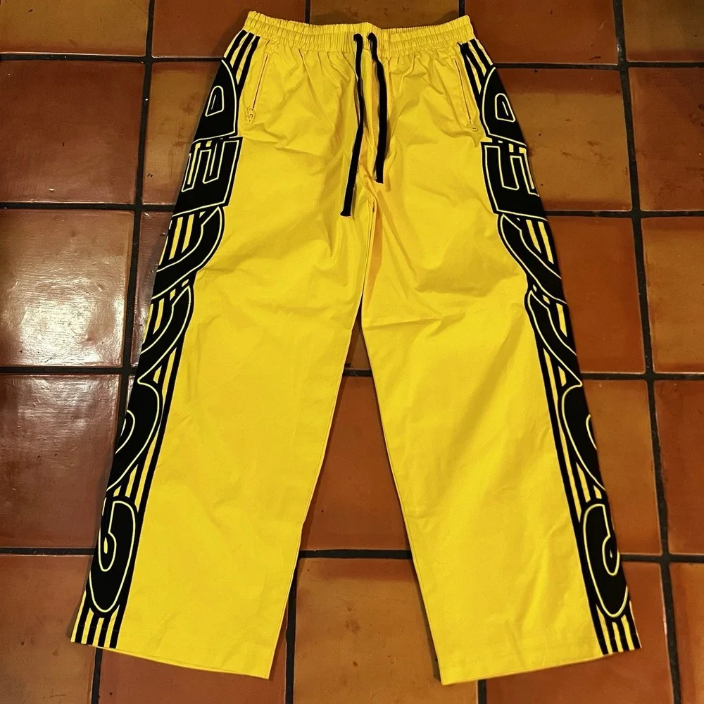 Vale Valley Soccer Track Pants L Yellow Joggers Vale Sports Division Baggy